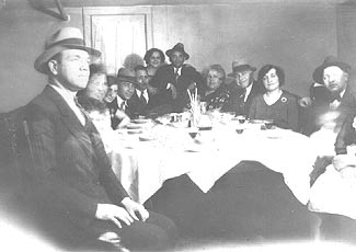 seder-max-325w-230-13k.jpg (13670 bytes)