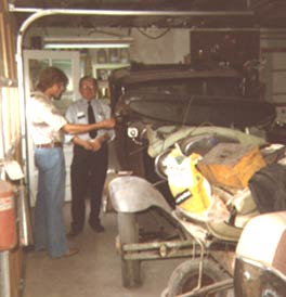 garage-254-300h-13k.jpg (12936 bytes)