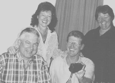 4siblings-16k.jpg (15776 bytes)