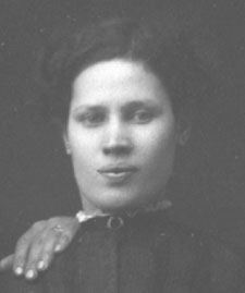 channa07-225-6k.jpg (6227 bytes)