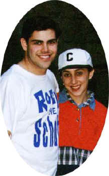 honeymoon.jpg (14058 bytes)