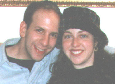 lori-dan-party-21k.jpg (21240 bytes)